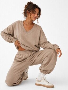 Aerie ($150) NWT Beige Oversized V-Neck Sweatshirt & Jogger Please Read Desc